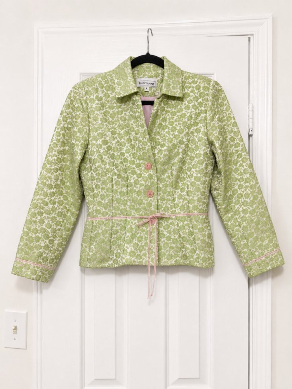 Elliott Lauren green and white floral jacquard blazer